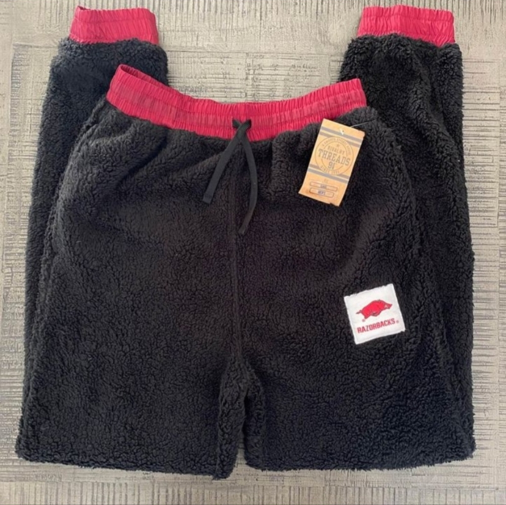 NWT Rivalry Threads Arkansas Razorbacks Sweatpants